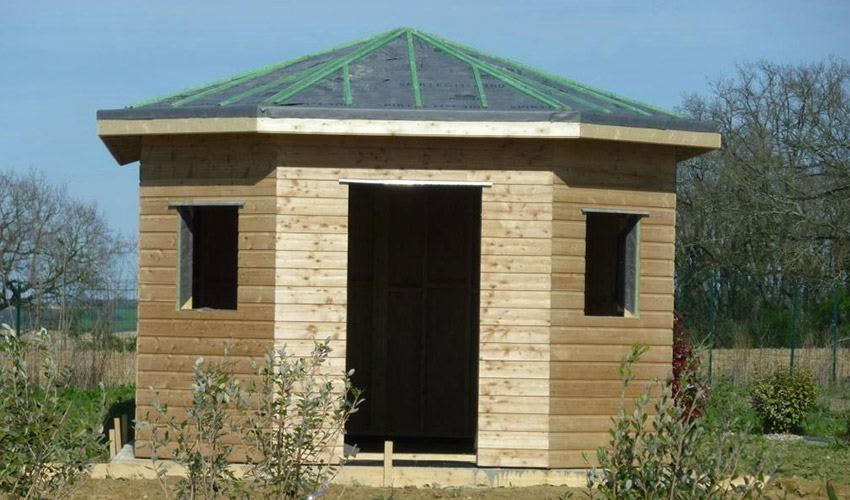 Construction de charpente traditionnelle dans le Gers