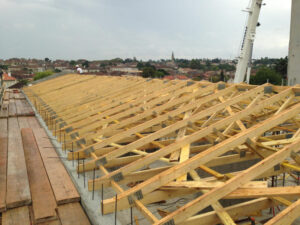 Réalisation de charpente et pose de couverture à Condom