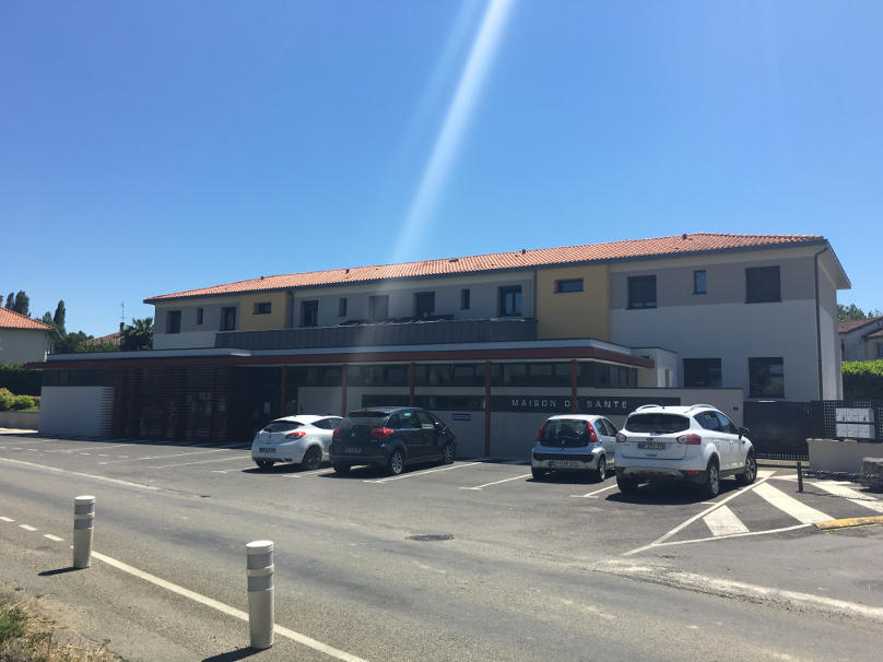 Travaux de zinguerie dans une maison médicale à Marciac